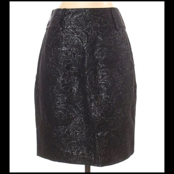 ELIE TAHARI BLACK METALLIC SILVER PLEATED SKIRT 4 - Picture 1 of 4